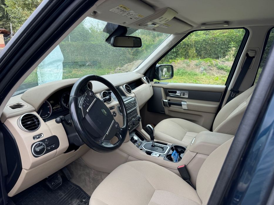 LAND ROVER Discovery