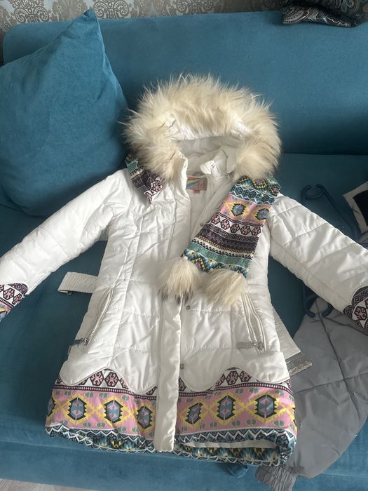 Куртки на девочку на рост 140