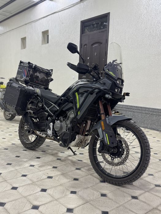 Мотоцикл CF-MOTO 450 mt