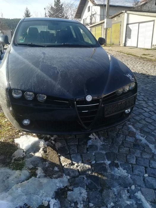 Алфа 159 2,2 JTS фейс само на части