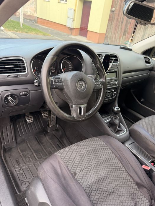 VOLKSWAGEN Golf 2012 — imagine 5