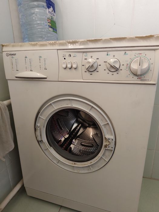 Стиральная машина Indesit