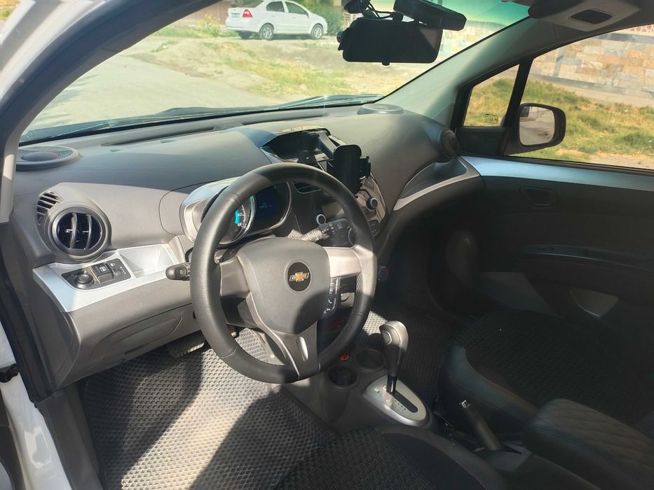 Chevrolet spark 2023