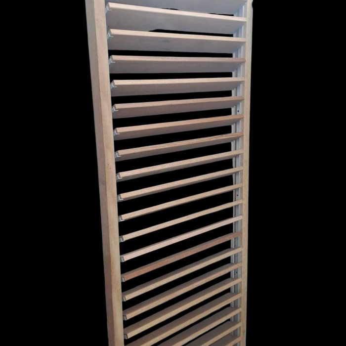 Glisiere cu piese de imbinare -balcoane- foisoare- terase