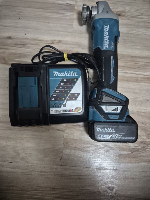 Flex makita 18v dga 511 cu variator