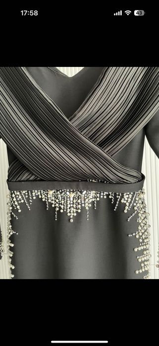 Rochie lunga cu maneci