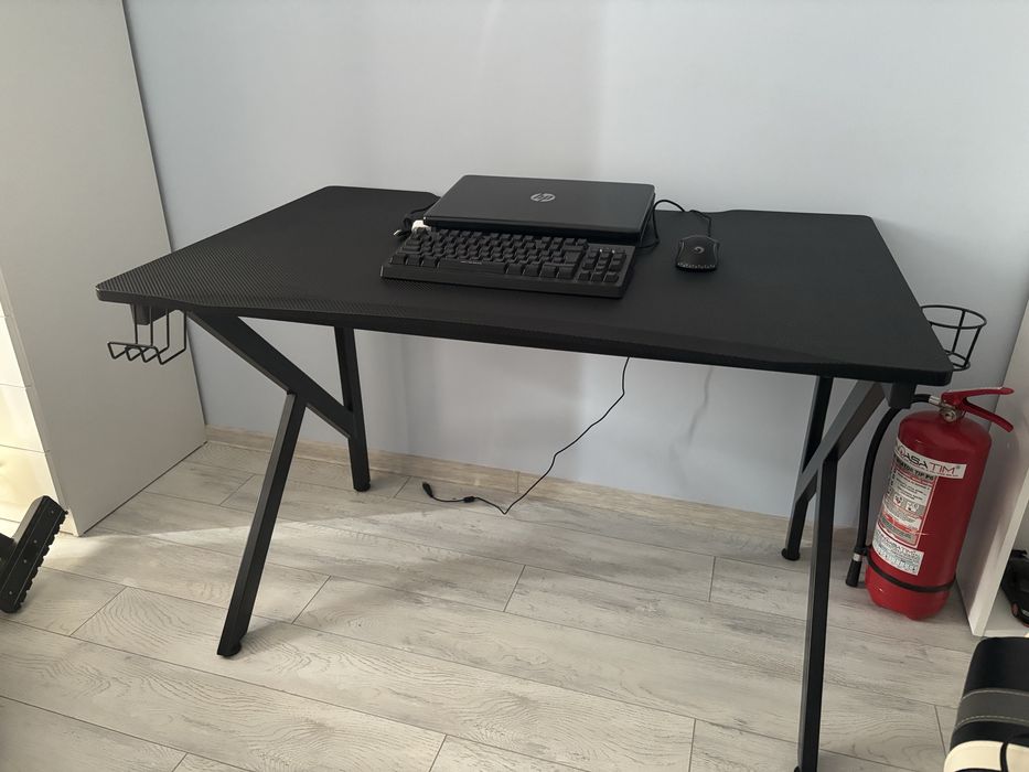Vand birou gaming