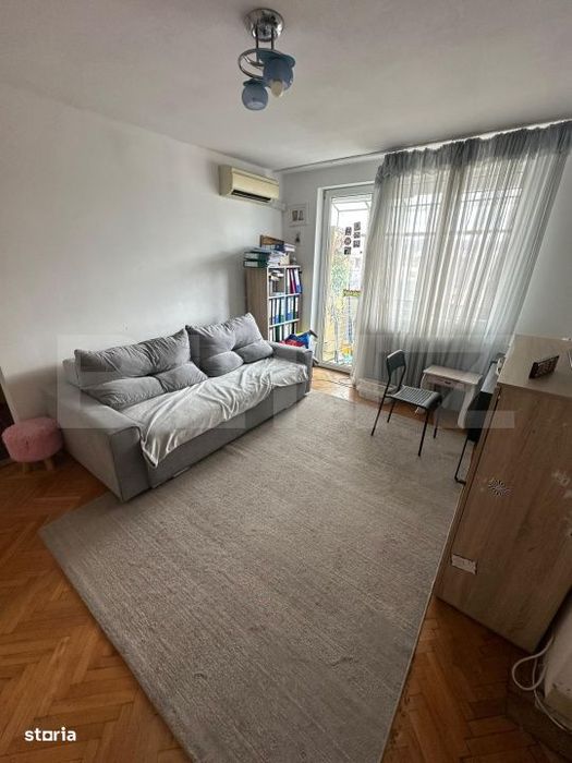 Apartament 3 camere, semidecomandat, 54 mp, balcon, orientare sudica — fotografia 1