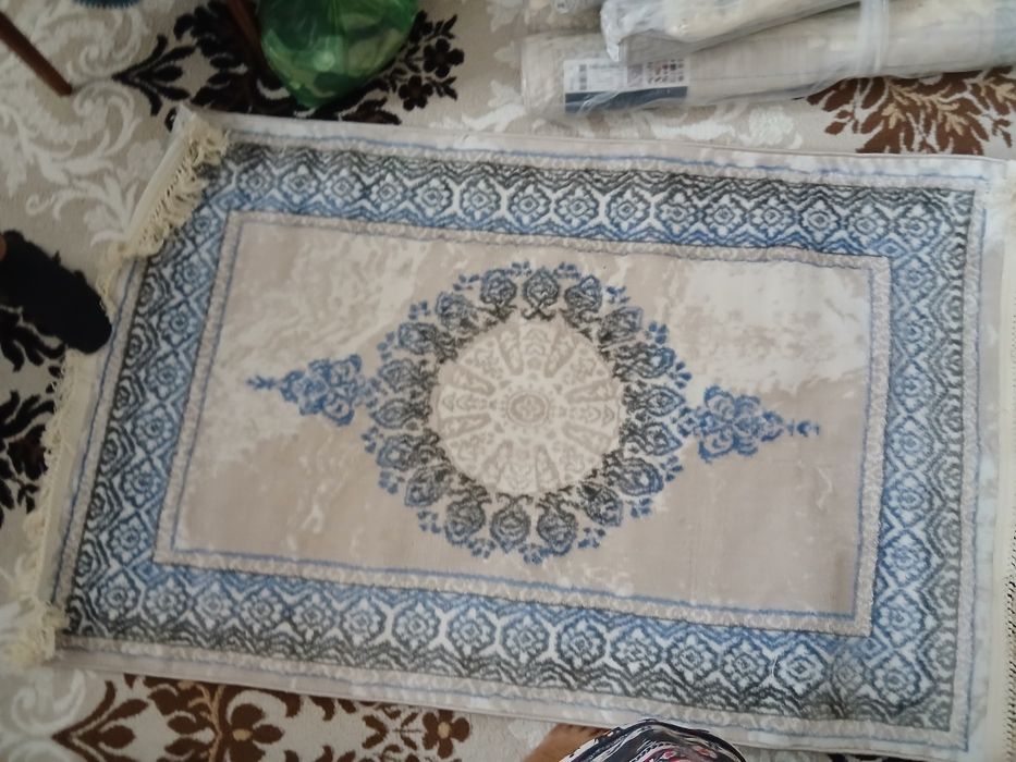Продам паласы новые по шесть тысяч