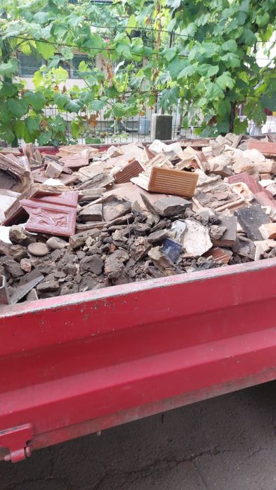 Ridic/debarasez moloz mobila