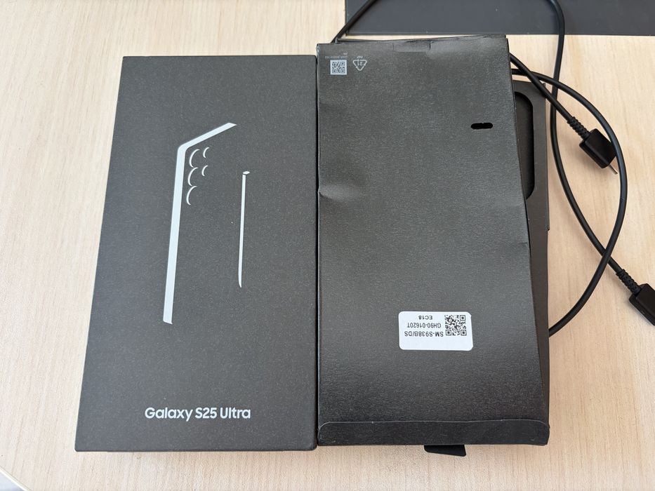 Samsung Galaxy S25 Ultra 256/12GB