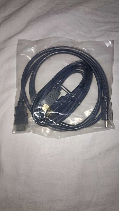 Продавам Голям лот кабели и аксесоари – TDK VCR, HDMI, VGA-DVI-D, RCA, S-Video, LAN, Phono, Floppy, DeepCool HDD Cooler