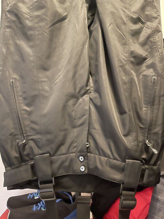 Vand pantaloni ski sau snowboard etirel