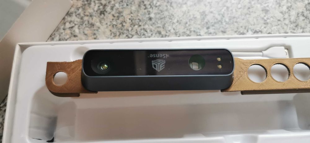 Scanner 3D iSense pentru iPad