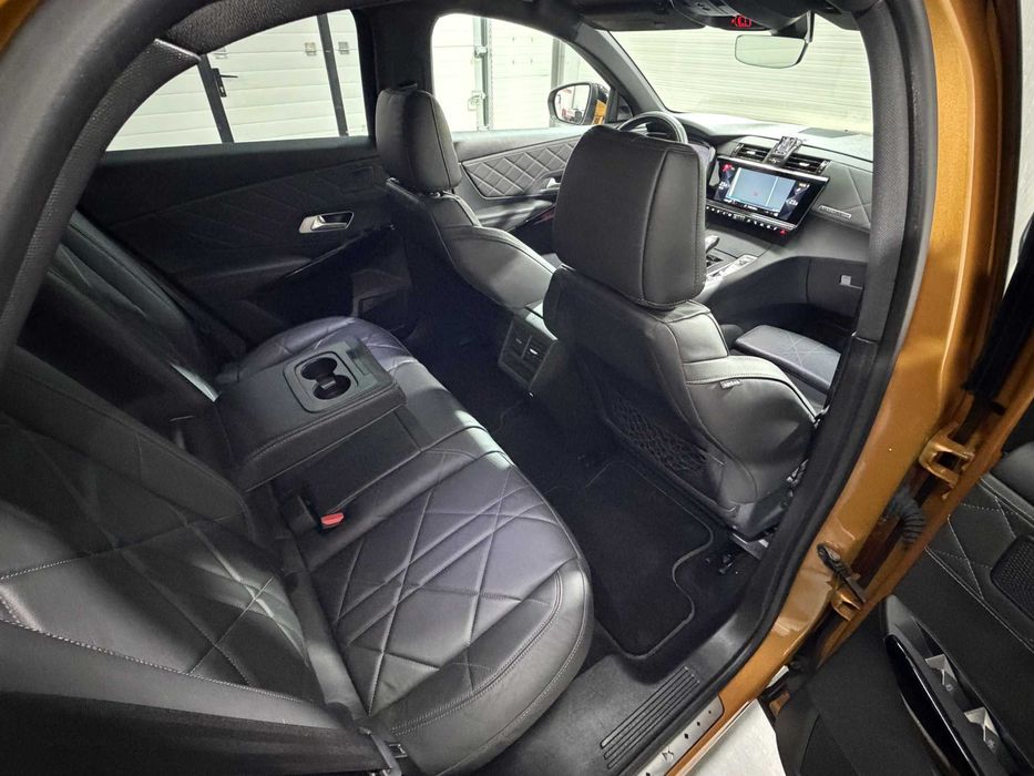 2.0D/180cp/Rivoli/FaruriDsActive/Piele/Memorii/Camere360/Garantie12lun