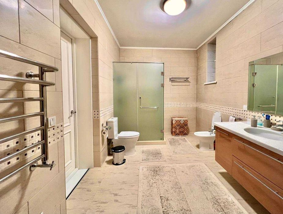 Продается ДОМ с дорогой мебелью и техникой на САМПИ