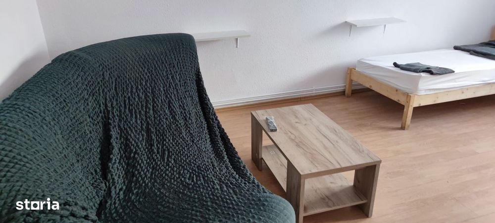 Vand apartament cu 3 camere COMISION 0