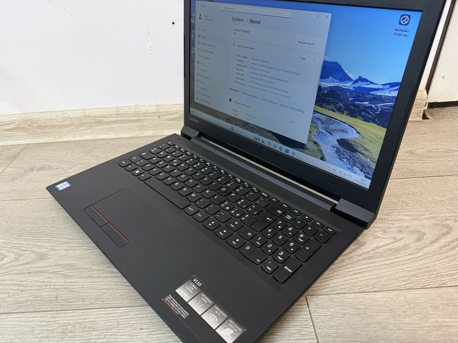 Lenovo V110 i5 / 12 Gb DDR4/ SSD 256/ 15.6” FullHD/ Baterie 3h