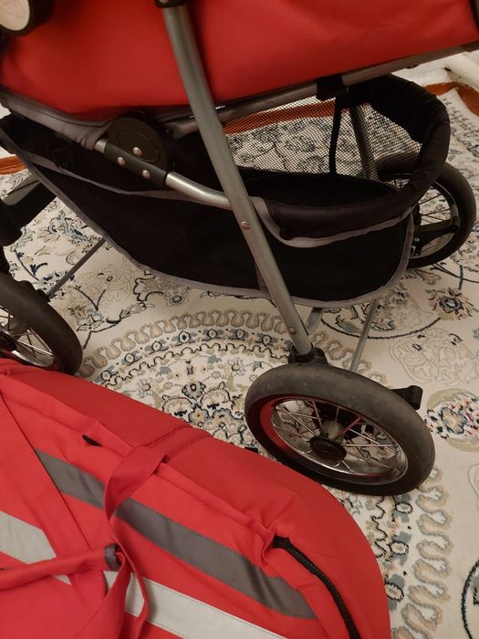 Продам коляску детскую б/у