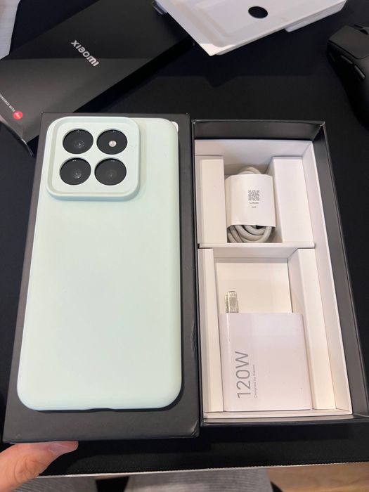 Продам xiaomi 14 pro