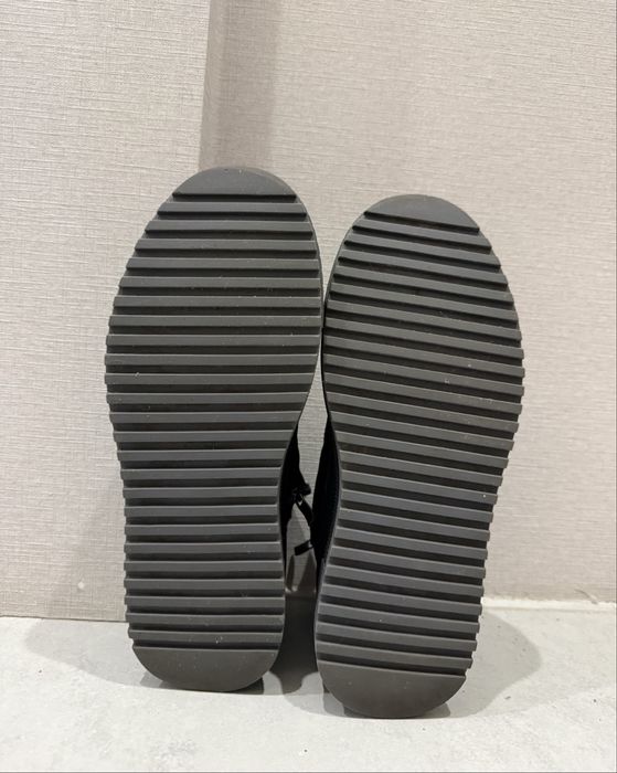 Продам мужскую обувь