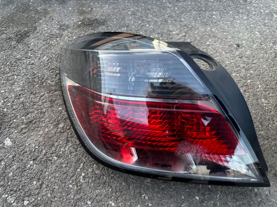 Продавам стопове за opel Astra H gtc