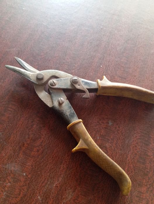 Продам Садовый Секатор