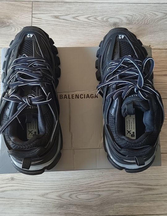 Balenciaga track LED