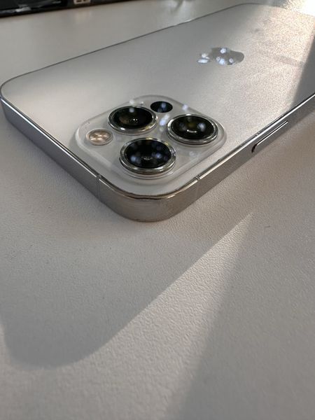 iPhone 12 Pro, Silver iCloud цял или на части