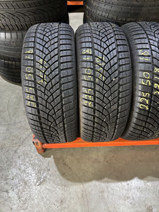 Anvelope Iarna 225/50/18 GoodYear UltraGrip Performance 225 50 18 R18