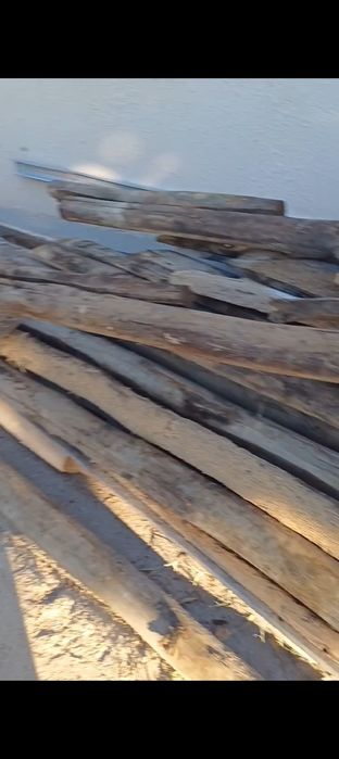 СРОЧНО Продаю доски и дрова. 500000 сум