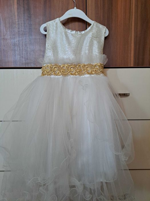 Детска рокля за шаферка