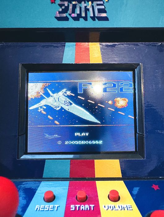 Аркаден автомат Legami, 240 игри