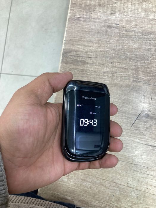 Blackberry 9670 ideal SROCHNA