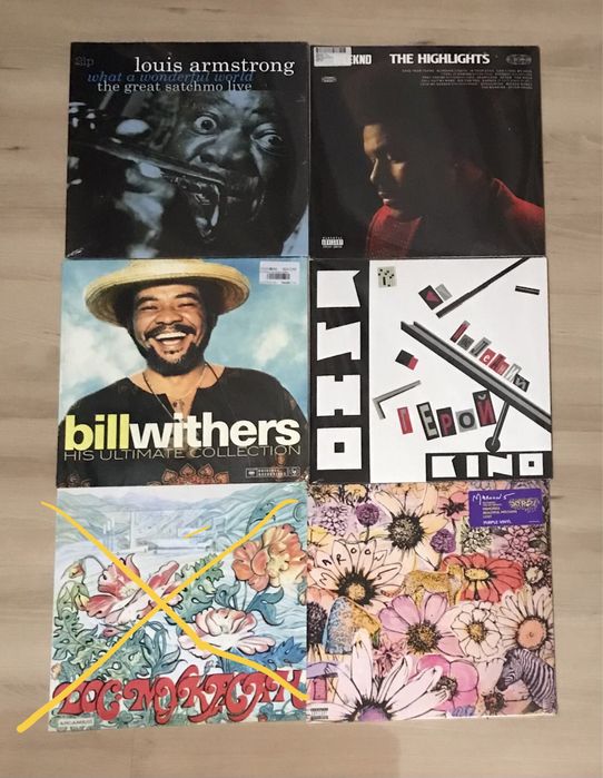 Виниловые пластинки в ассортименте