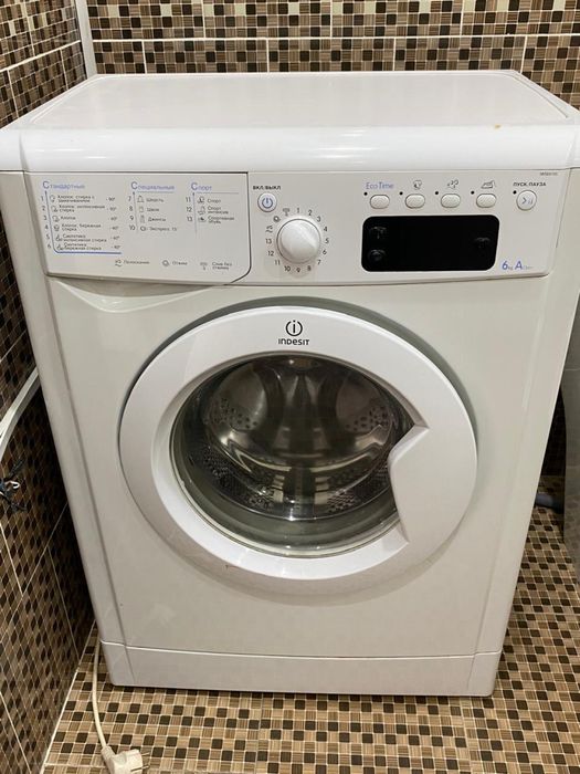 Стиральная машина indesit