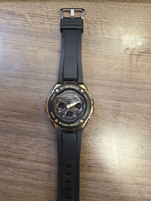 Casio G-Shock GST W300G