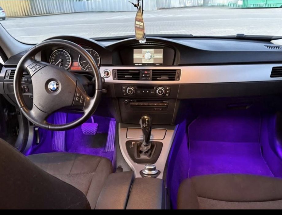 Vând bmw 320i benzina