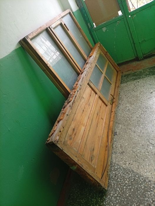 Есік терезе сатылады