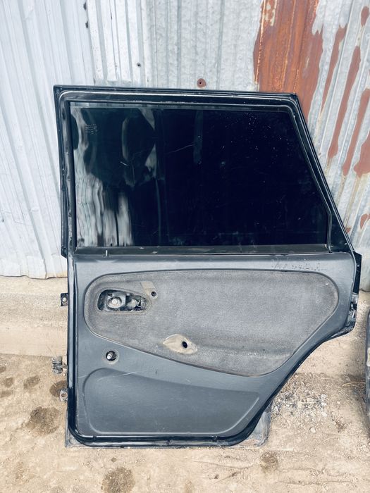 Двери на 2114 срочна продам