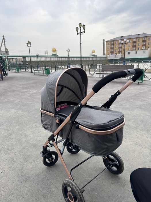 Детская коляска и кровать