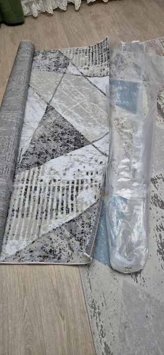 Новый ковер 2×3 срочно