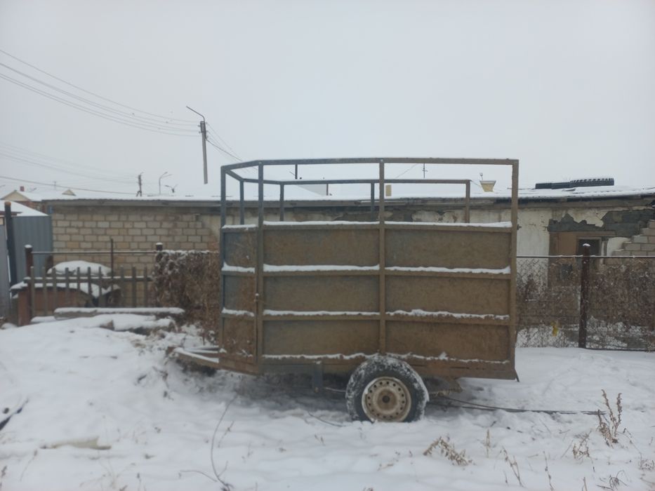 Продам прицеп коневозка