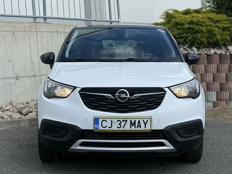 Opel Crossland X 1.2 benzina automat 93.000km