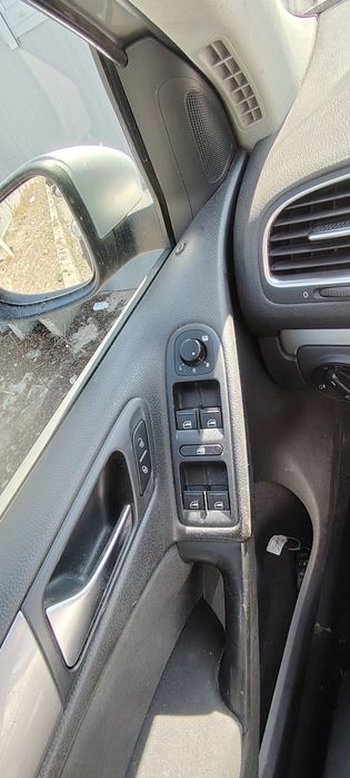 VW Golf 1,6 tdi , Фолксваген Голф 6 на части! Януари 2010