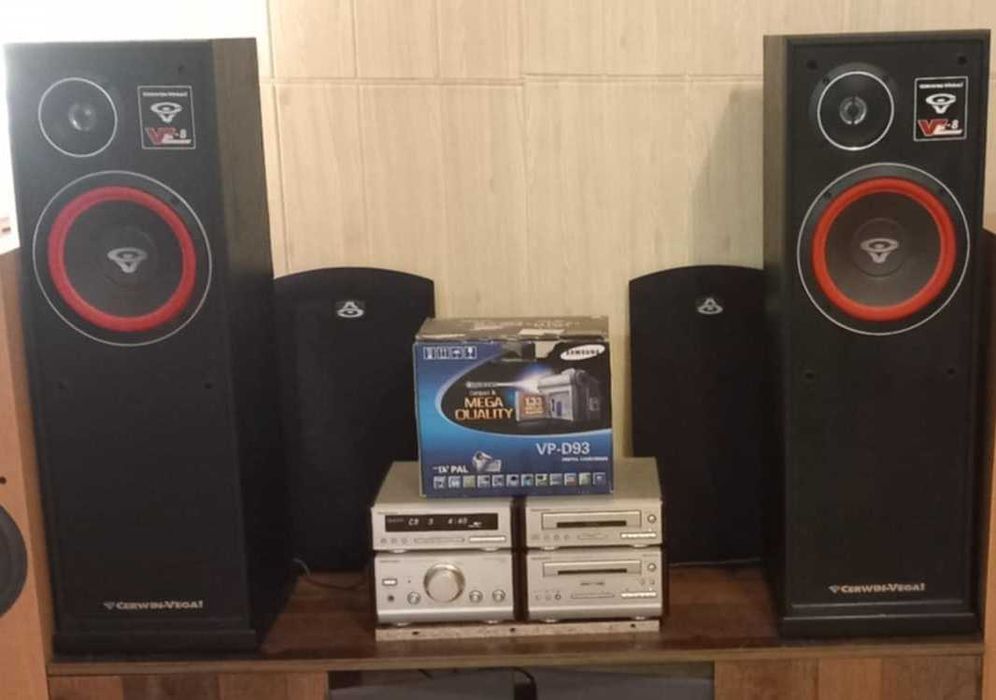 тонколони колони Cerwin Vega VE-8