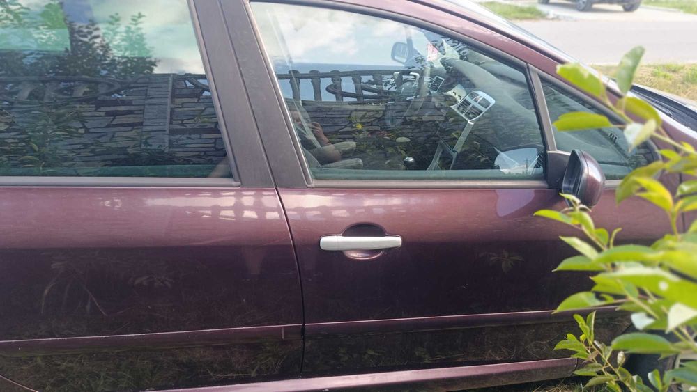 De vânzare Peugeot 307 – 2005 – 5000 lei (negociabil)