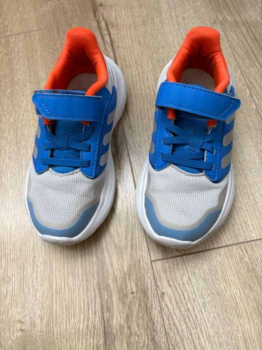 Adidasi Adidas marime 30