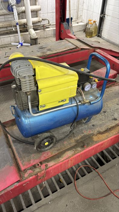 Продам компрессор mateus