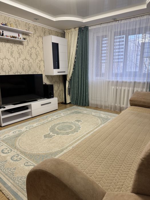 Продам 3 комнатную квартиру